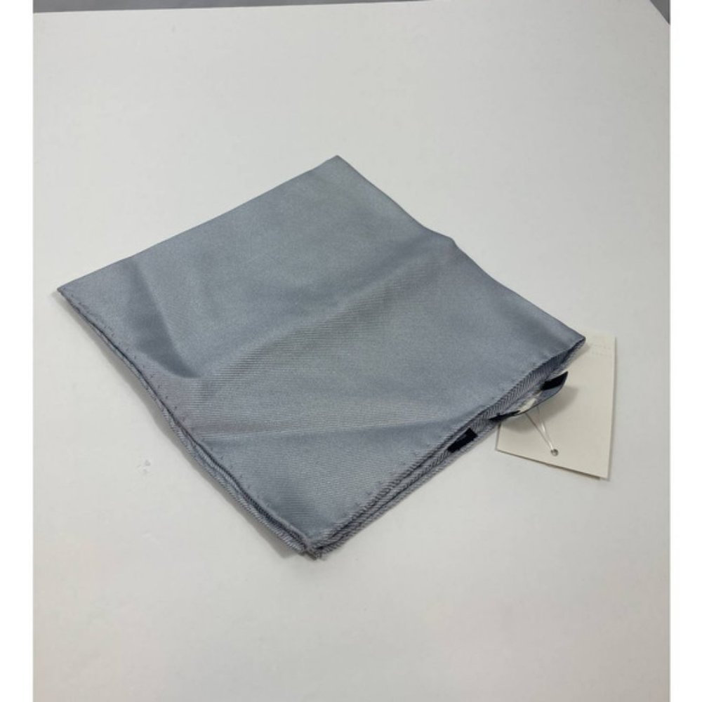 Mens Shop pocket square NWT